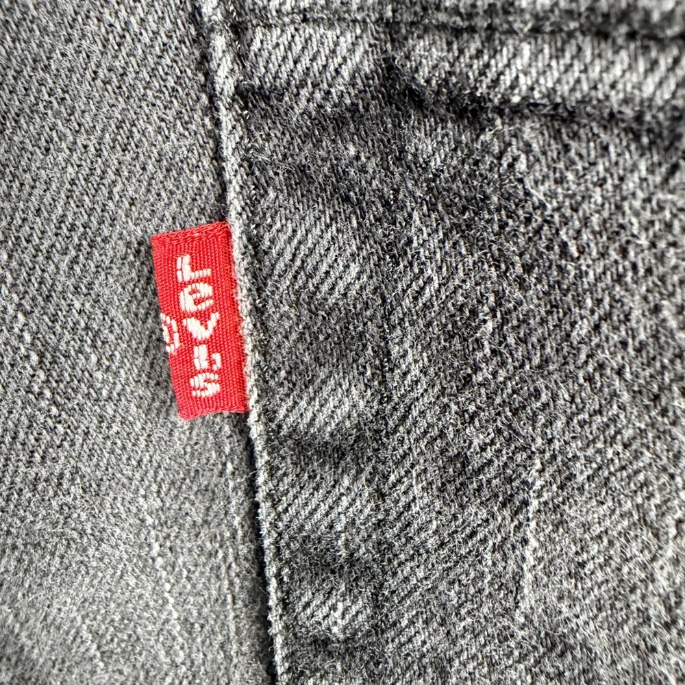 LEVI’S 514 SLIM STRAIGHT JEANS MENS 36X32 BLACK